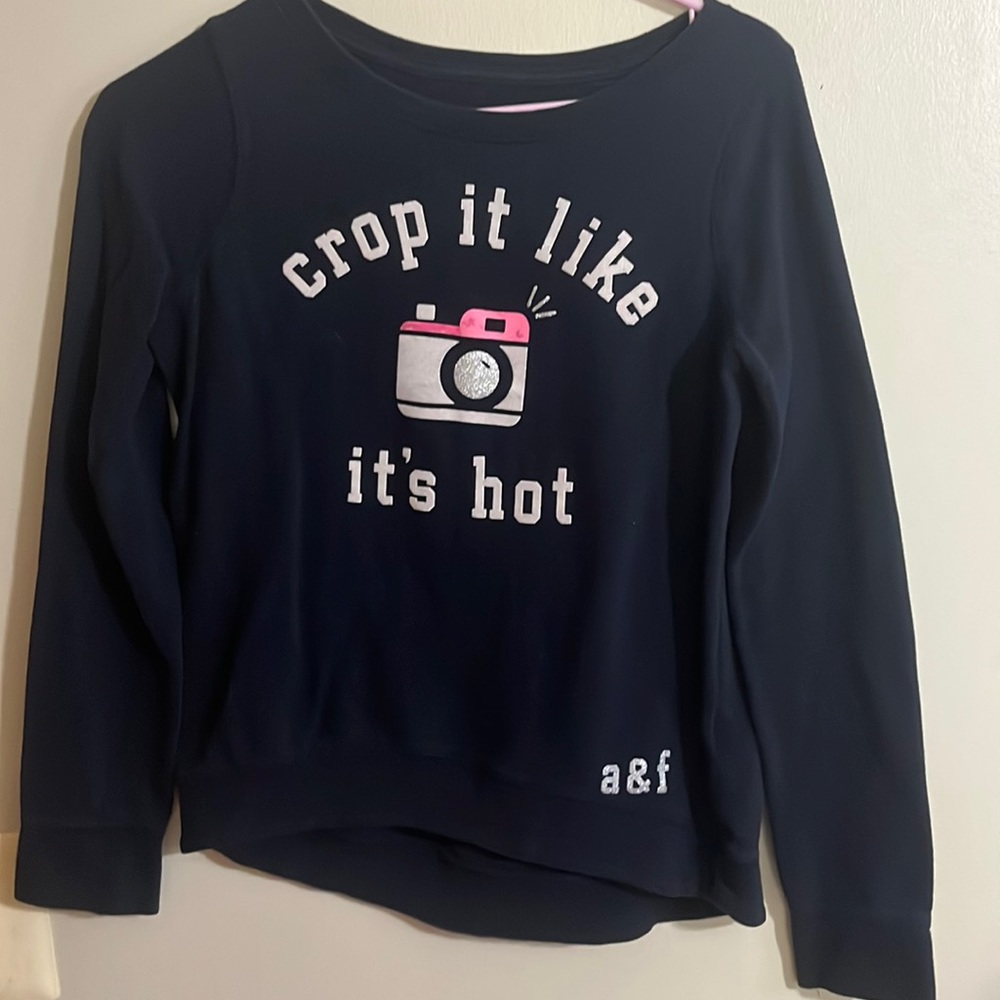 Abercrombie and finch kids XL girls sweatshirt blue camera a & f top